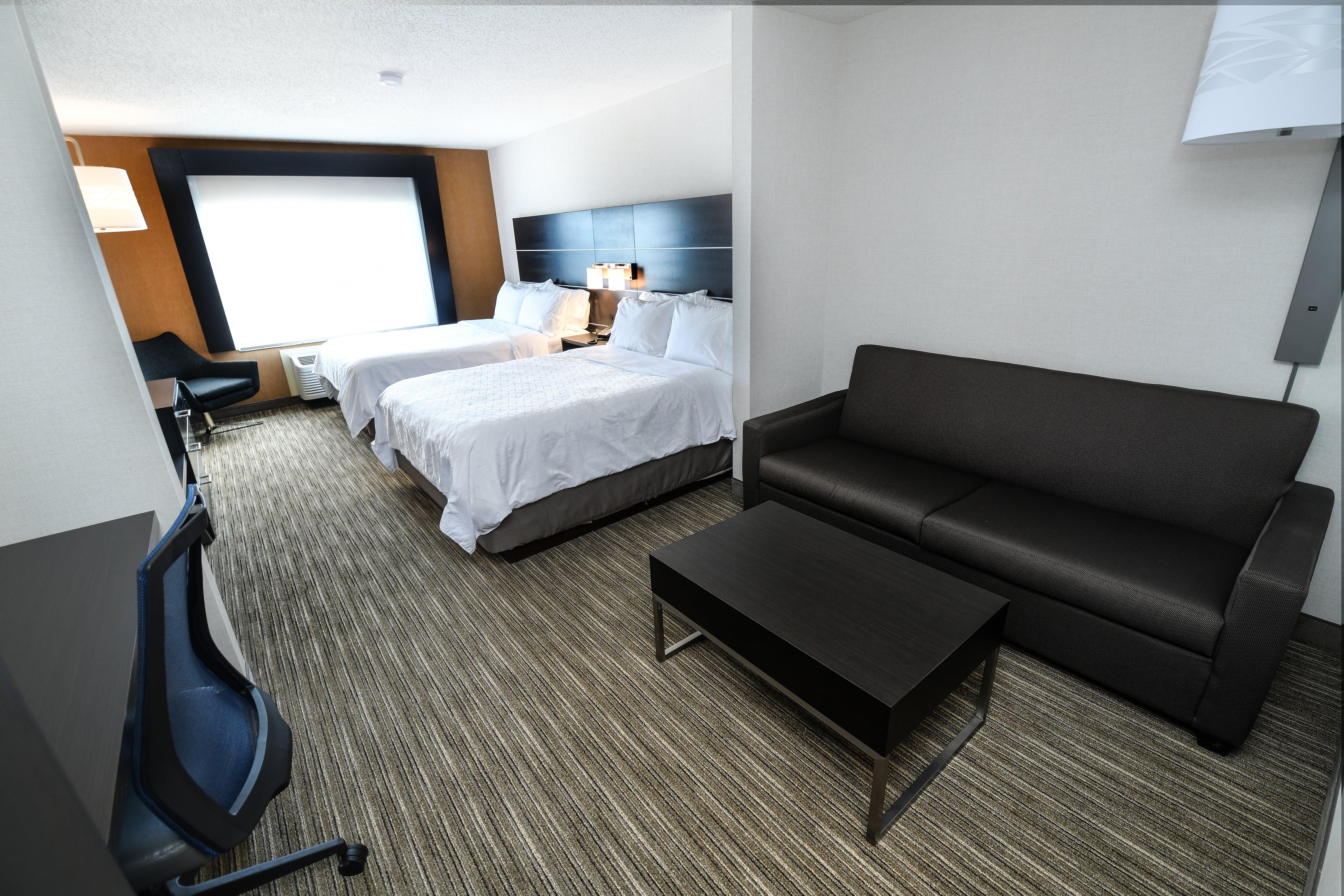 Holiday Inn Express Hotel & Suites Grand Forks By Ihg Dış mekan fotoğraf