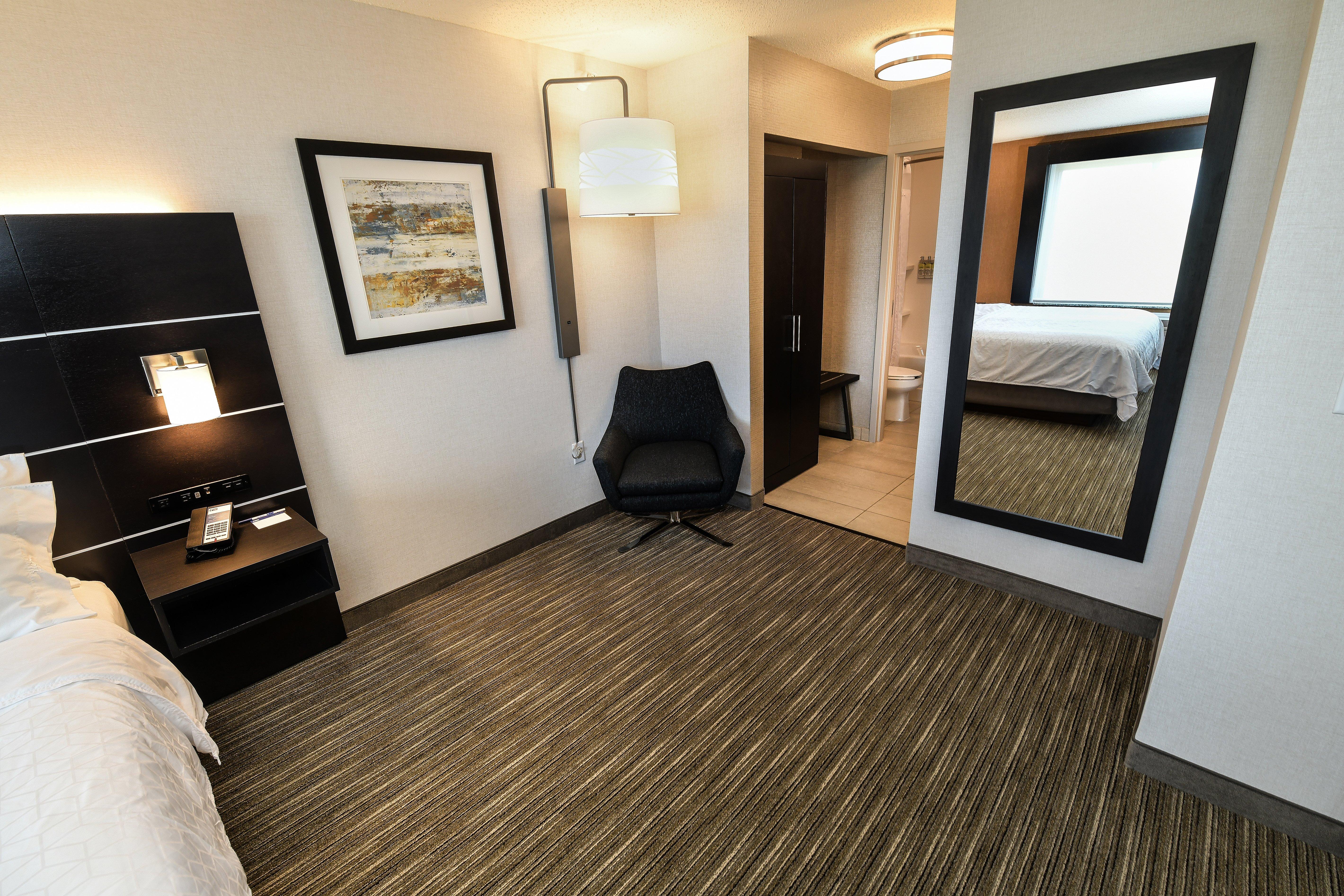 Holiday Inn Express Hotel & Suites Grand Forks By Ihg Dış mekan fotoğraf